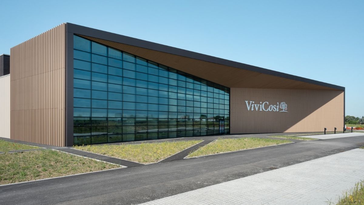 INTERNATIONAL FOOD SRL Edificio direzionale e produttivo - Facciata continua strutturale in alluminio e vetro con apribili manuali e motorizzati 5722